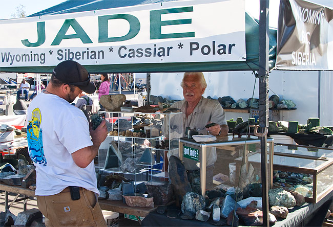 Tom Payne booth at Tucson Jade Rendezvous 2