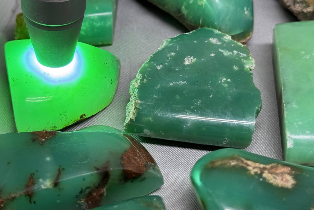 Marlborough Australian chrysoprase Tucson Gem Shows