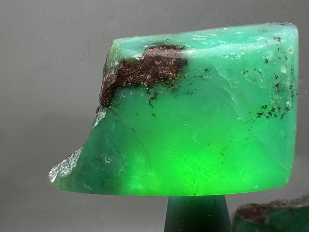 Marlborough Australian chrysoprase Tucson Gem Shows